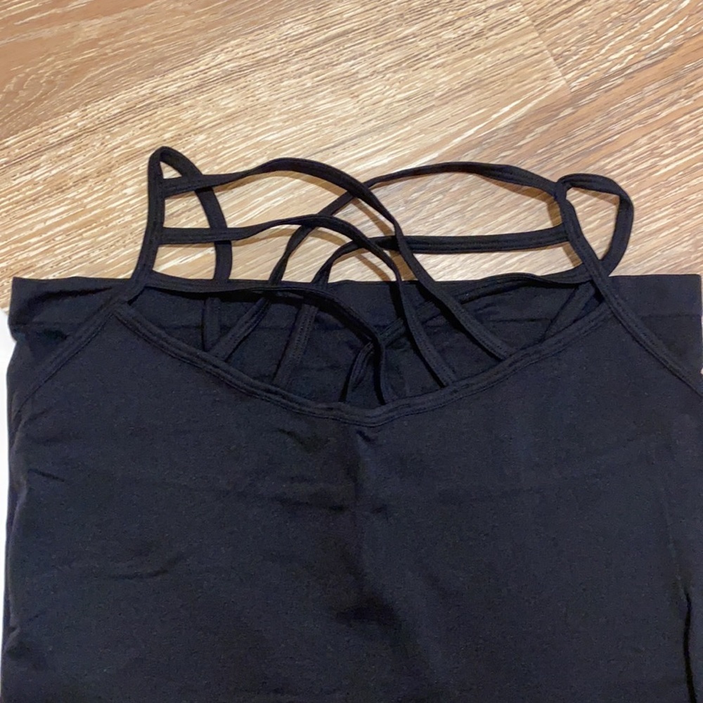 Zenana Outfitters Cage Tanks - Picture 3 of 4